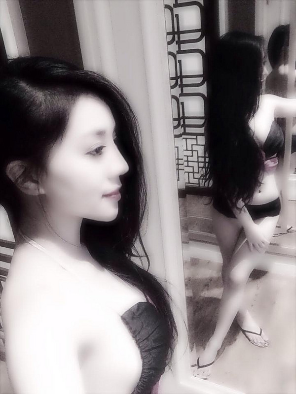 国产精品蜜